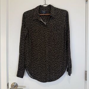 Abercrombie & Fitch Animal Print Women’s Button Up Shirt Super Soft